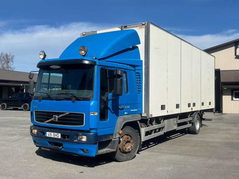 Volvo FL616 4X2 OPEN SIDE - Camion fourgon: photos 4 Volvo FL616 4X2 OPEN SIDE - Camion fourgon: photos 4