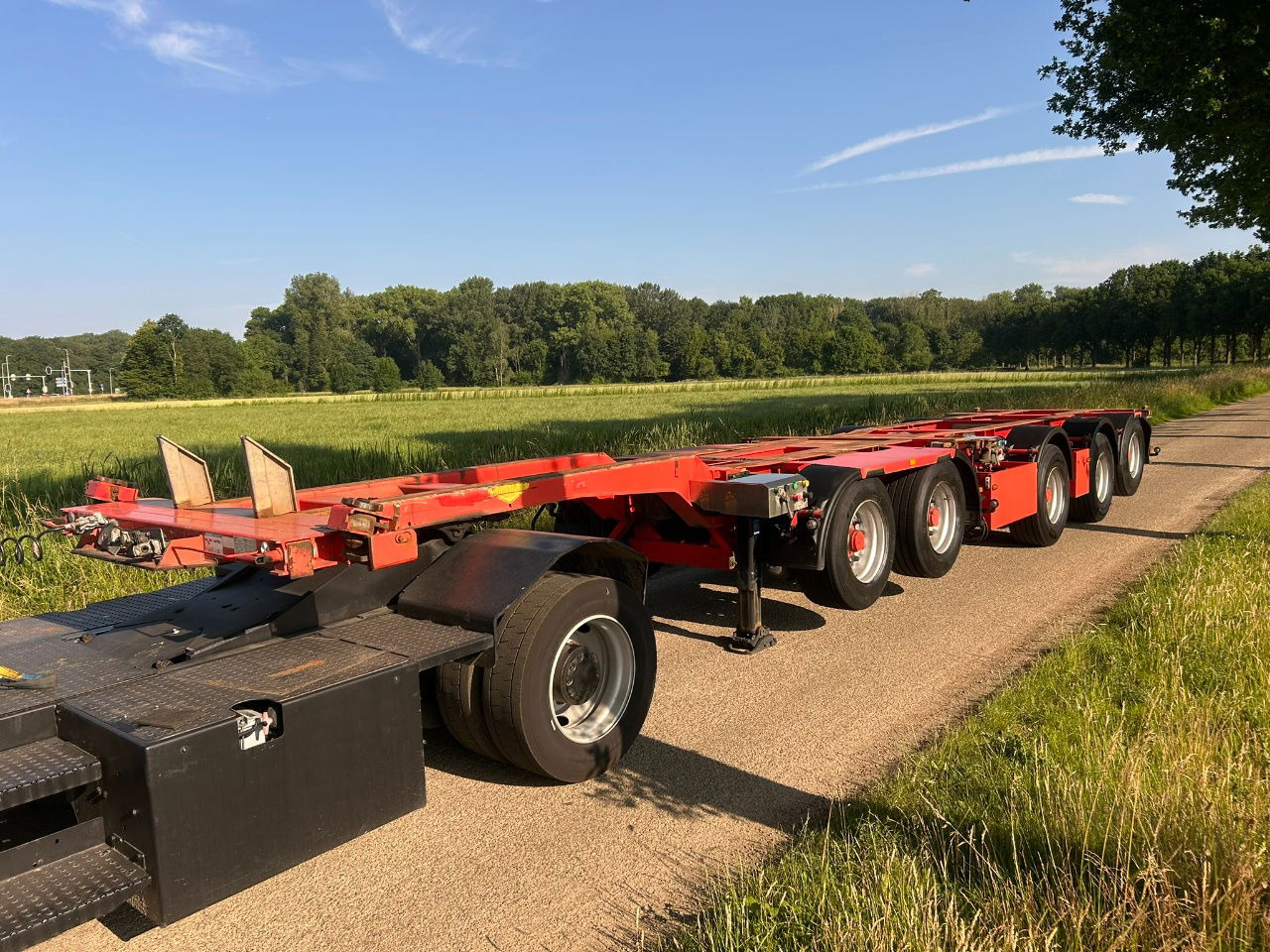 Broshuis 2-Connect-5Akcc / 3 x Steering axle / 4 x Lifting axle / tyres 80 / 3 x - Semi-remorque porte-conteneur/ Caisse mobile: photos 1 Broshuis 2-Connect-5Akcc / 3 x Steering axle / 4 x Lifting axle / tyres 80 / 3 x - Semi-remorque porte-conteneur/ Caisse mobile: photos 1