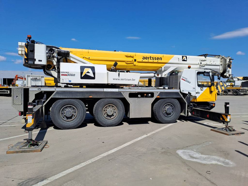 Grove GMK 3060 - Grue tout-terrain: photos 3 Grove GMK 3060 - Grue tout-terrain: photos 3