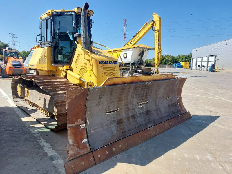 Komatsu D 61 PXi-23 - Bulldozer: photos 3 Komatsu D 61 PXi-23 - Bulldozer: photos 3