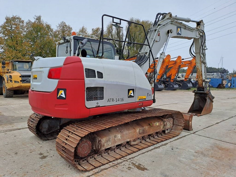 Takeuchi TB 2150 - Pelle sur chenille: photos 4 Takeuchi TB 2150 - Pelle sur chenille: photos 4