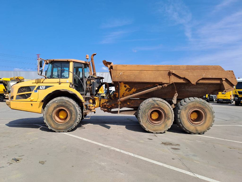 Volvo A 25 F - Tombereau articulé: photos 1 Volvo A 25 F - Tombereau articulé: photos 1