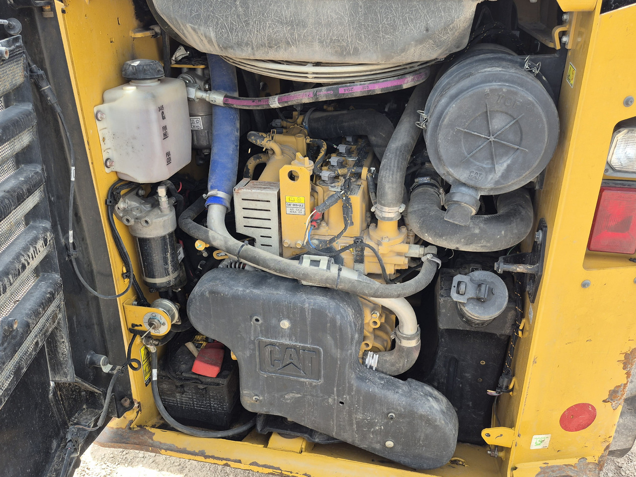 Mini chargeuse Caterpillar 259D: photos 15 Mini chargeuse Caterpillar 259D: photos 15