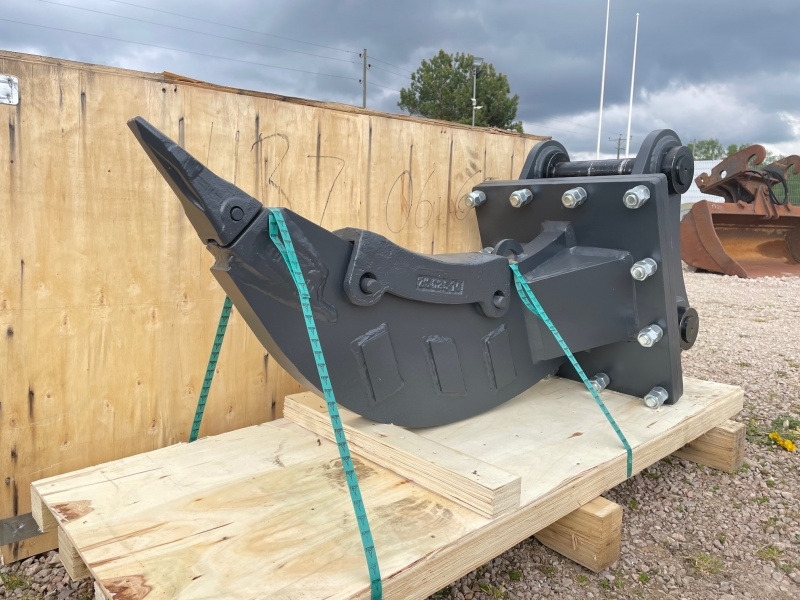 HANER BAUMASCHINEN HRZ06 - Ripper pour Pelle: photos 1 HANER BAUMASCHINEN HRZ06 - Ripper pour Pelle: photos 1