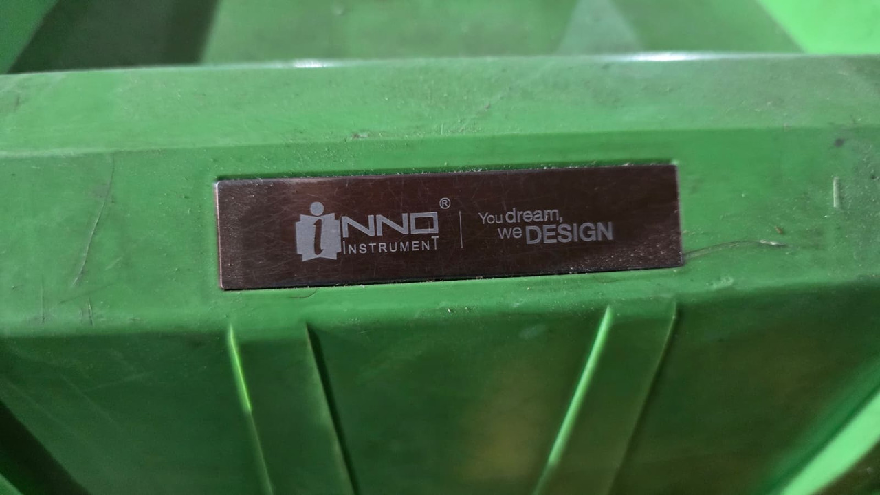 INNO View 8 Pro Core Alignment Fibre Fusion Splicer - Outil/ Équipement: photos 3 INNO View 8 Pro Core Alignment Fibre Fusion Splicer - Outil/ Équipement: photos 3