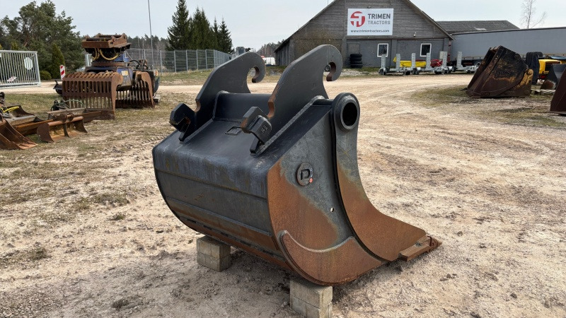 IRON ATTACHMENTS CW30 1100mm - Godet pour pelle pour Pelle: photos 3 IRON ATTACHMENTS CW30 1100mm - Godet pour pelle pour Pelle: photos 3