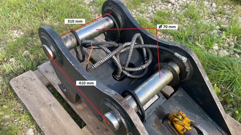 Attache rapide pour Pelle NTP10 B20 S1: photos 6 Attache rapide pour Pelle NTP10 B20 S1: photos 6