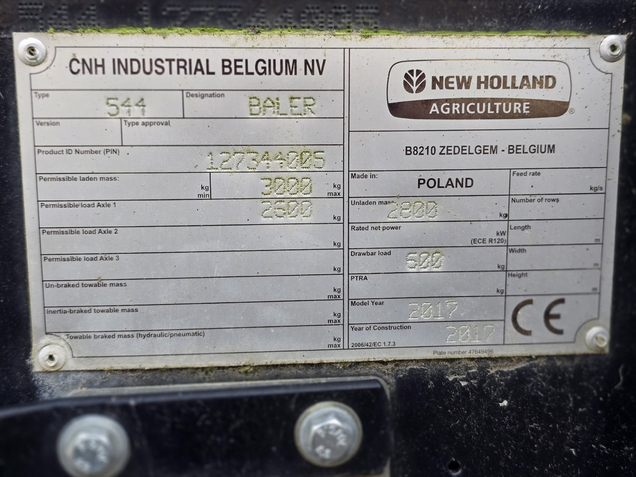New Holland BR6090 - Presse à balles rondes: photos 5 New Holland BR6090 - Presse à balles rondes: photos 5