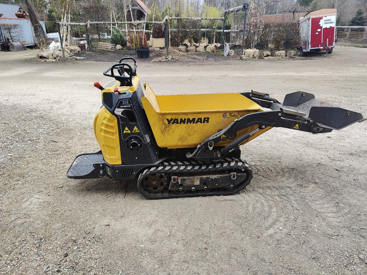YANMAR C08 POWER - Tombereau sur chenilles: photos 1 YANMAR C08 POWER - Tombereau sur chenilles: photos 1