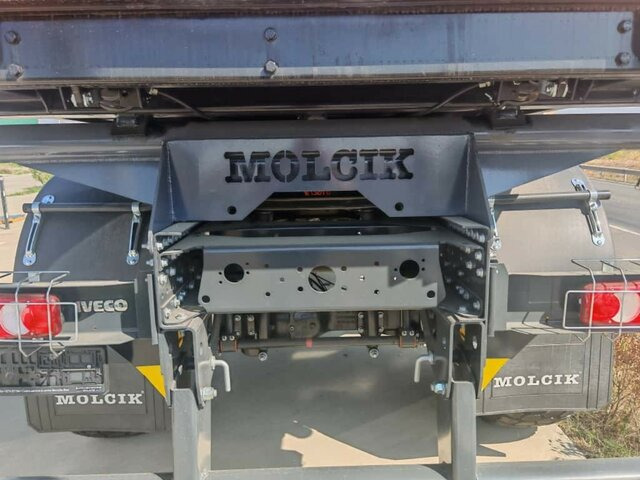 IVECO EuroCargo ML150E28WS EVI_E 4x4 Kipperwanne/CONF... - Châssis cabine: photos 5 IVECO EuroCargo ML150E28WS EVI_E 4x4 Kipperwanne/CONF... - Châssis cabine: photos 5