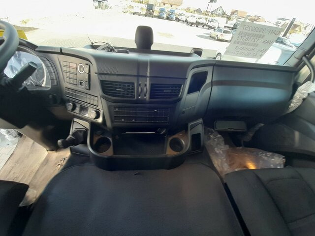 IVECO X-Way AT280X46Y/PS ON++LED+KRAN + KIPPMULDE... - Camion grue, Camion plateau: photos 3 IVECO X-Way AT280X46Y/PS ON++LED+KRAN + KIPPMULDE... - Camion grue, Camion plateau: photos 3