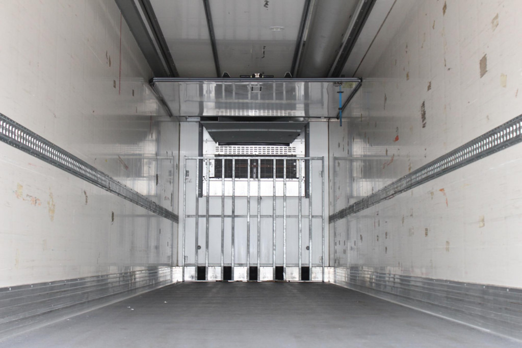 Chereau CV 1950Mt. 2,65h Strom Bi-Multi-Temp. TW FRC - Semi-remorque frigorifique: photos 2 Chereau CV 1950Mt. 2,65h Strom Bi-Multi-Temp. TW FRC - Semi-remorque frigorifique: photos 2