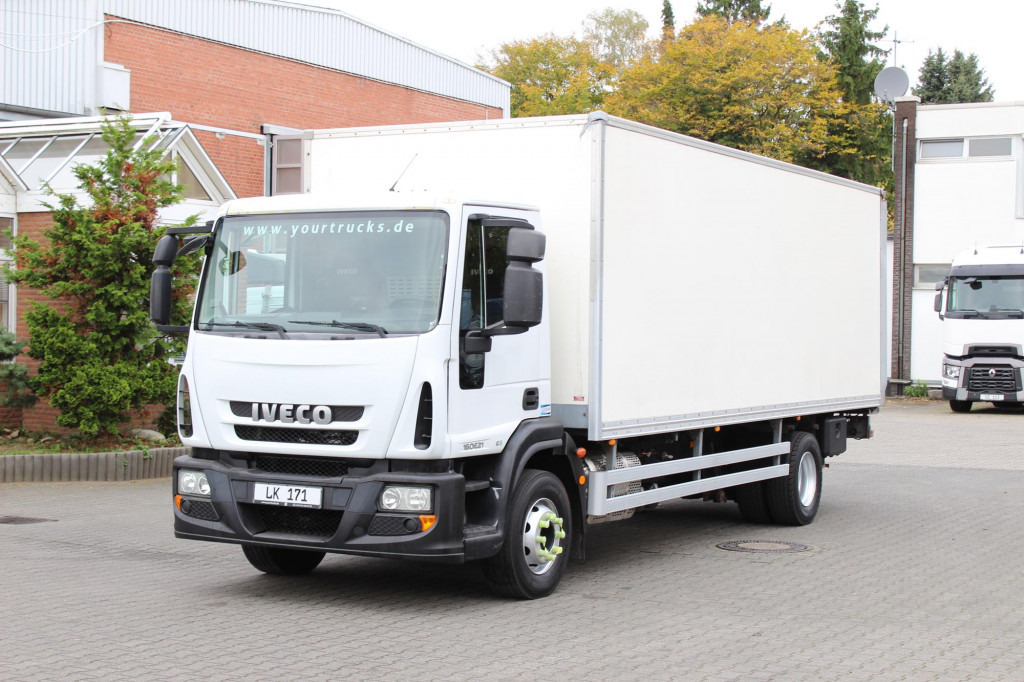 Iveco Eurocargo 160E210 E6 Koffer 6,9m Seiten Tür LBW - Camion fourgon: photos 1 Iveco Eurocargo 160E210 E6 Koffer 6,9m Seiten Tür LBW - Camion fourgon: photos 1