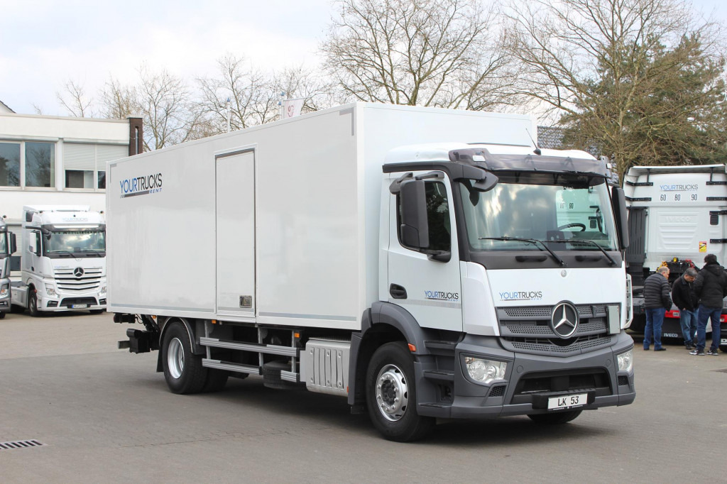 Crédit-bail de Mercedes-Benz Antos 1830 E6 Koffer 7,7m  LBW  S.Tür  ACC  LDW Mercedes-Benz Antos 1830 E6 Koffer 7,7m  LBW  S.Tür  ACC  LDW: photos 9