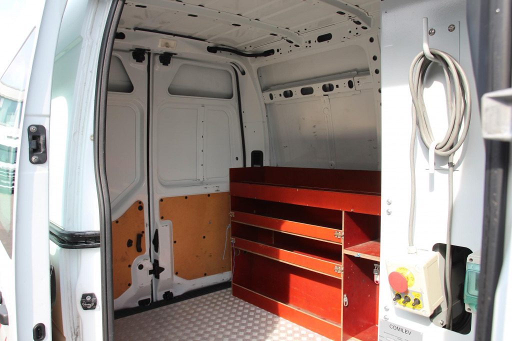 Camion avec nacelle Renault Master  Comilev 100TF1 10m Klima nur 167h HU-UVV: photos 14