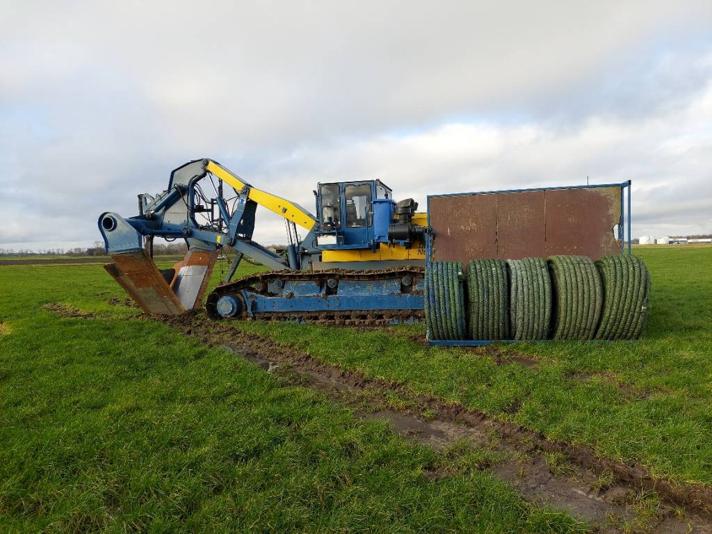 Inter-Drain 2050GP plow - Outils du sol: photos 3 Inter-Drain 2050GP plow - Outils du sol: photos 3