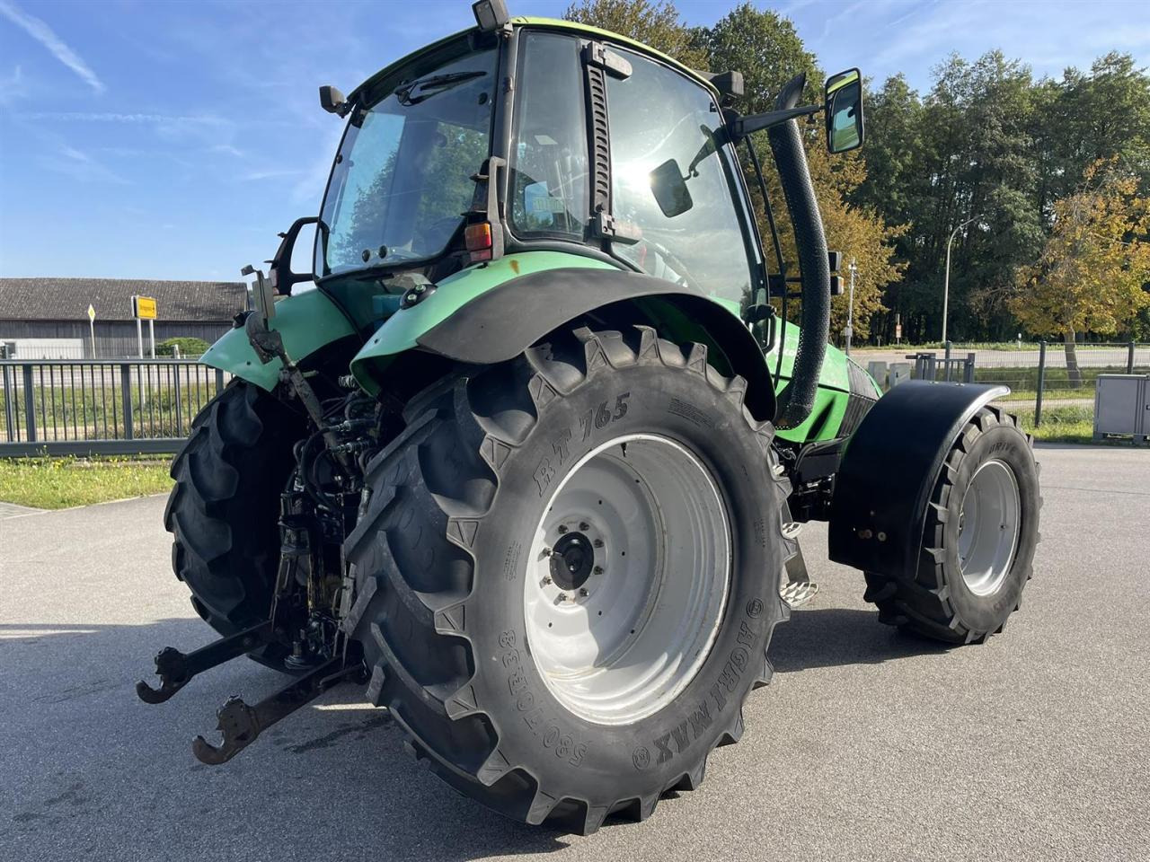 Deutz-Fahr Agrotron 150, 150 PS - Tracteur agricole: photos 5 Deutz-Fahr Agrotron 150, 150 PS - Tracteur agricole: photos 5