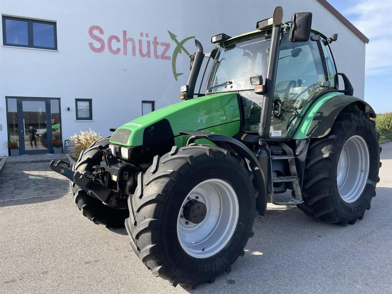 Deutz-Fahr Agrotron 150, 150 PS - Tracteur agricole: photos 1 Deutz-Fahr Agrotron 150, 150 PS - Tracteur agricole: photos 1