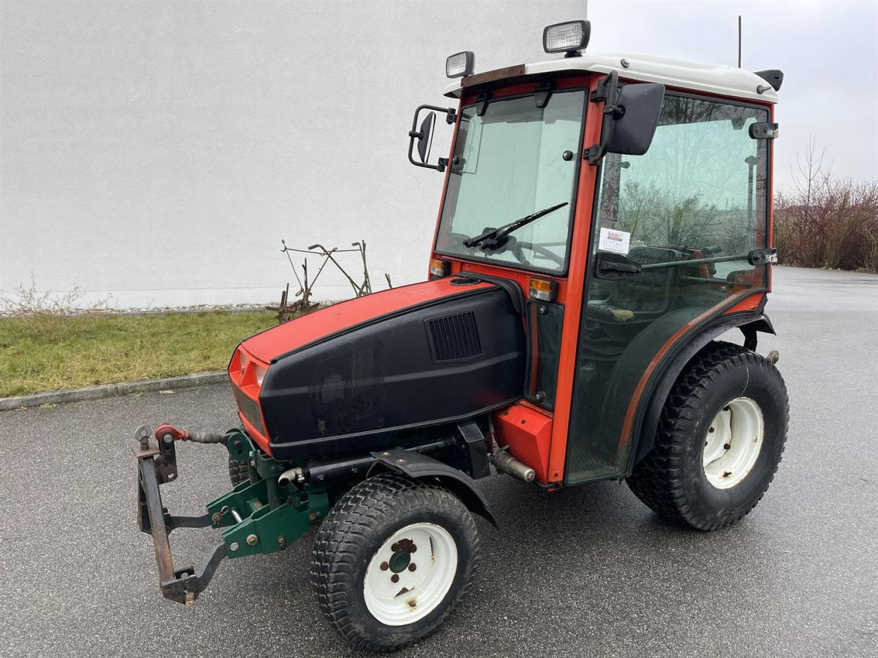 Goldoni IDEA 30HST Goldoni, Rasenmäher und Mulcher, Kabine, Frontkraftheber, Heckhubwerkanhängung - Tracteur agricole: photos 1 Goldoni IDEA 30HST Goldoni, Rasenmäher und Mulcher, Kabine, Frontkraftheber, Heckhubwerkanhängung - Tracteur agricole: photos 1