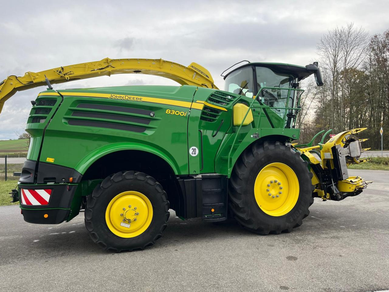 John Deere 8300i JD mit Harvestlap, mit Pickup, Kemper, 910 Bh - Ensileuse: photos 5 John Deere 8300i JD mit Harvestlap, mit Pickup, Kemper, 910 Bh - Ensileuse: photos 5