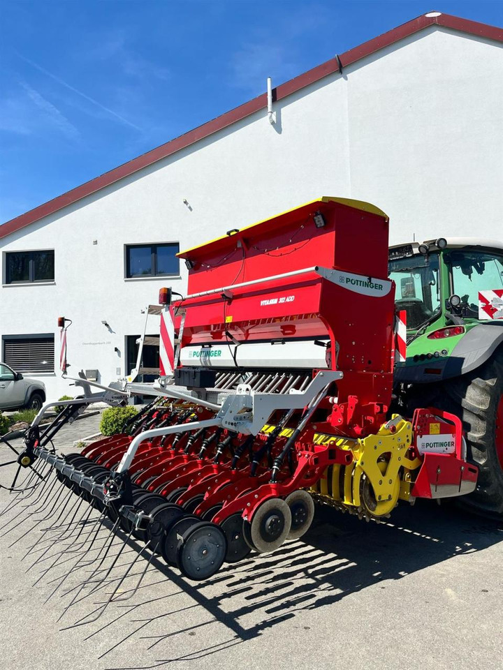 Pöttinger Vitasem 302 ADD + Pöttinger Lion 303.12 WG, Kombi - Combiné de semis: photos 3 Pöttinger Vitasem 302 ADD + Pöttinger Lion 303.12 WG, Kombi - Combiné de semis: photos 3