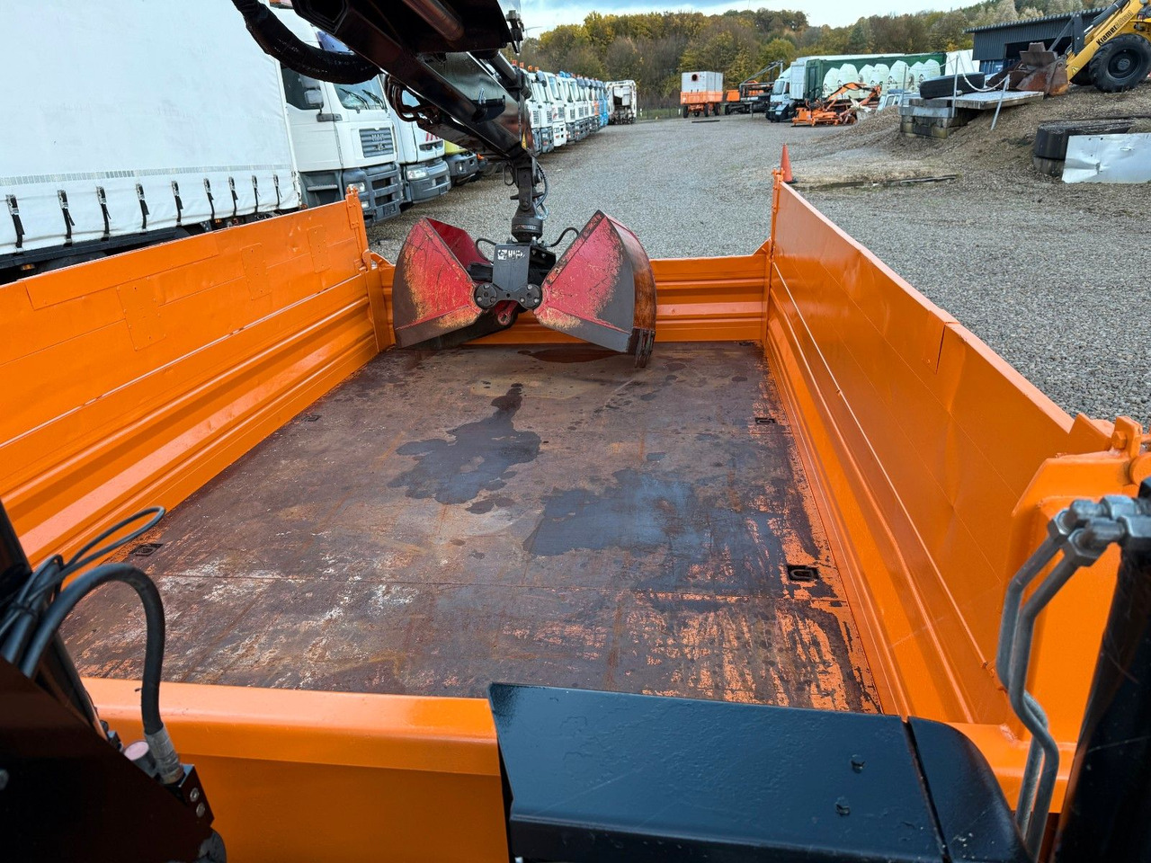 Abrollcontainer mit Hiab Kran 077 B- 3 - Camion ampliroll: photos 3 Abrollcontainer mit Hiab Kran 077 B- 3 - Camion ampliroll: photos 3