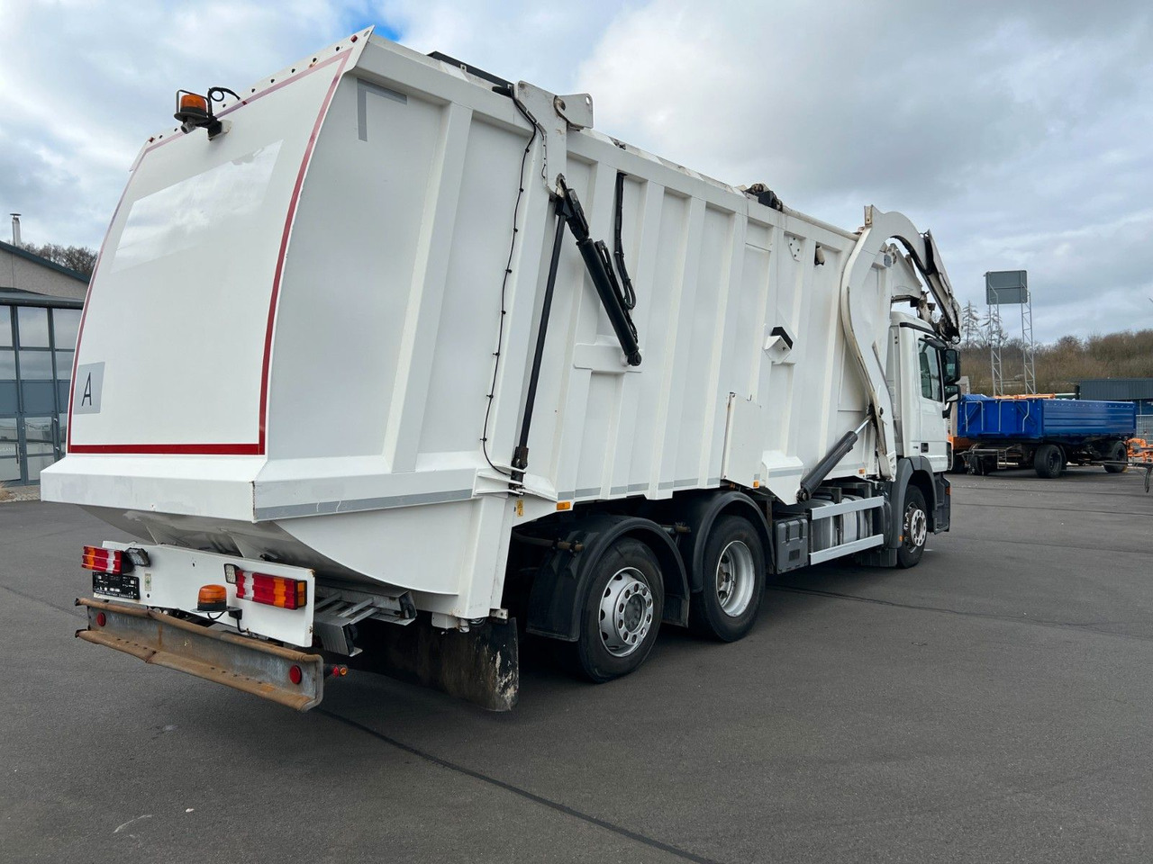 Crédit-bail de Mercedes-Benz Actros 2532 MP 3 Faun Frontlader 533 Waage Mercedes-Benz Actros 2532 MP 3 Faun Frontlader 533 Waage Mercedes-Benz Actros 2532 MP 3 Faun Frontlader 533 Waage Mercedes-Benz Actros 2532 MP 3 Faun Frontlader 533 Waage: photos 7