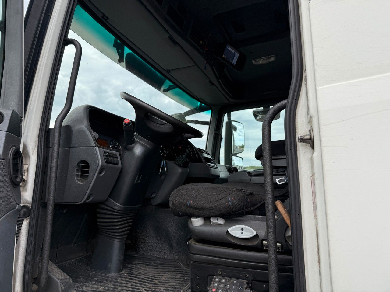 Mercedes-Benz Actros MP3 2532 6x2 Faun Rotorpress 521 - Benne à ordures ménagères: photos 4 Mercedes-Benz Actros MP3 2532 6x2 Faun Rotorpress 521 - Benne à ordures ménagères: photos 4