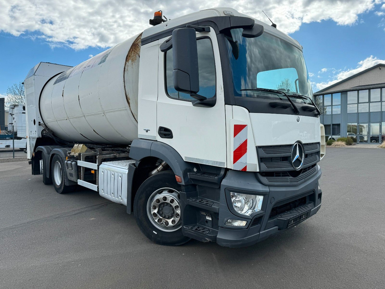 Benne à ordures ménagères Mercedes-Benz Antos 2533  6x2 Faun Rotopress 520 / Euro 6 Mercedes-Benz Antos 2533  6x2 Faun Rotopress 520 / Euro 6: photos 9