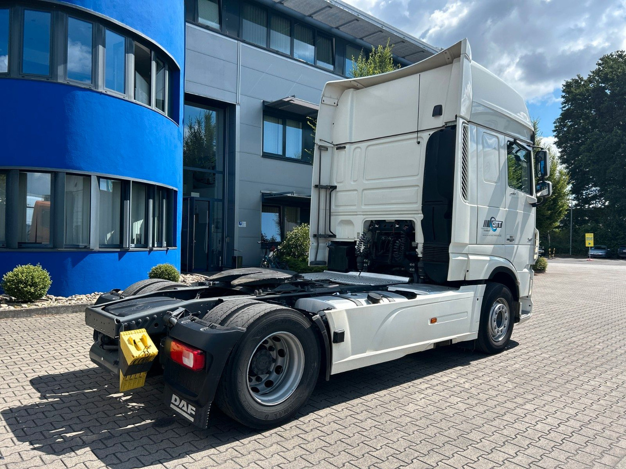 DAF XF 480 FT SSC, Abbiegeassistent, Standklima - Tracteur routier: photos 3 DAF XF 480 FT SSC, Abbiegeassistent, Standklima - Tracteur routier: photos 3