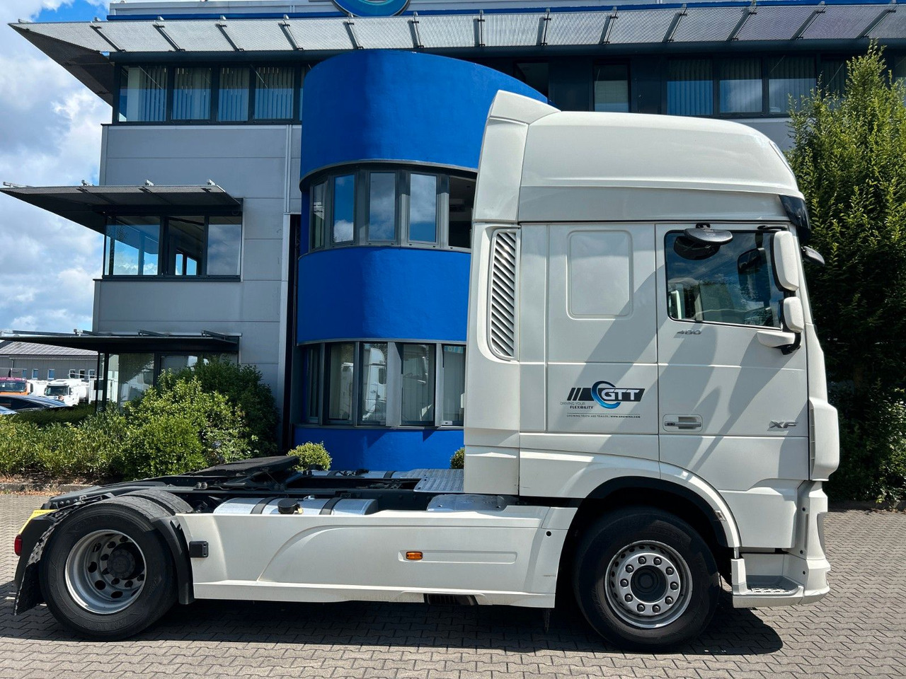 DAF XF 480 FT SSC, Abbiegeassistent, Standklima - Tracteur routier: photos 2 DAF XF 480 FT SSC, Abbiegeassistent, Standklima - Tracteur routier: photos 2
