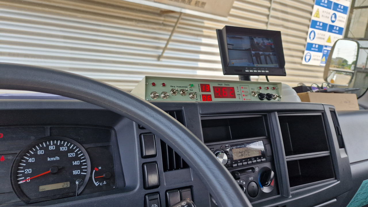 ABC PSD5900 - Escalier d'embarquement: photos 4 ABC PSD5900 - Escalier d'embarquement: photos 4