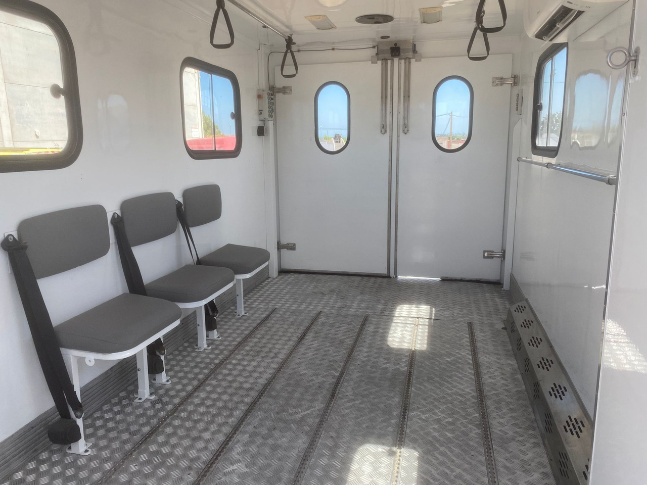 Ambulift DENGE 5801: photos 7