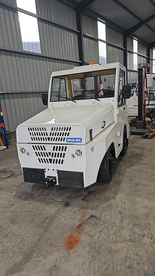 Mulag Comet 6D - Tracteur à bagages: photos 1 Mulag Comet 6D - Tracteur à bagages: photos 1