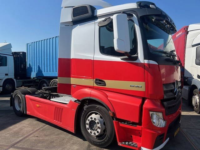Mercedes-Benz Actros 1830 Actros 1830 LS - Tracteur routier: photos 2 Mercedes-Benz Actros 1830 Actros 1830 LS - Tracteur routier: photos 2