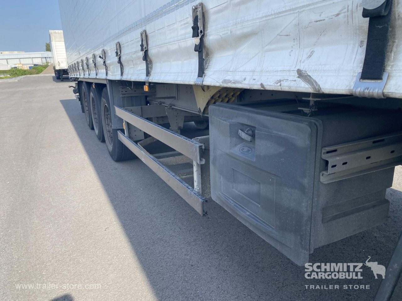 SCHMITZ Curtainsider Mega Taillift - Semi-remorque rideaux coulissants: photos 4 SCHMITZ Curtainsider Mega Taillift - Semi-remorque rideaux coulissants: photos 4