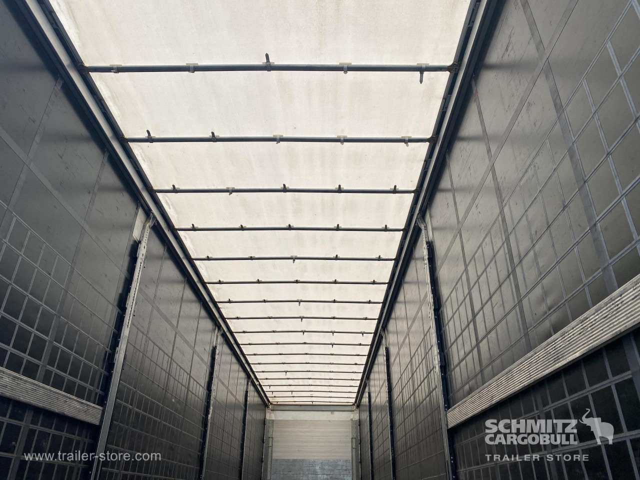 SCHMITZ Curtainsider Standard - Semi-remorque rideaux coulissants: photos 5 SCHMITZ Curtainsider Standard - Semi-remorque rideaux coulissants: photos 5