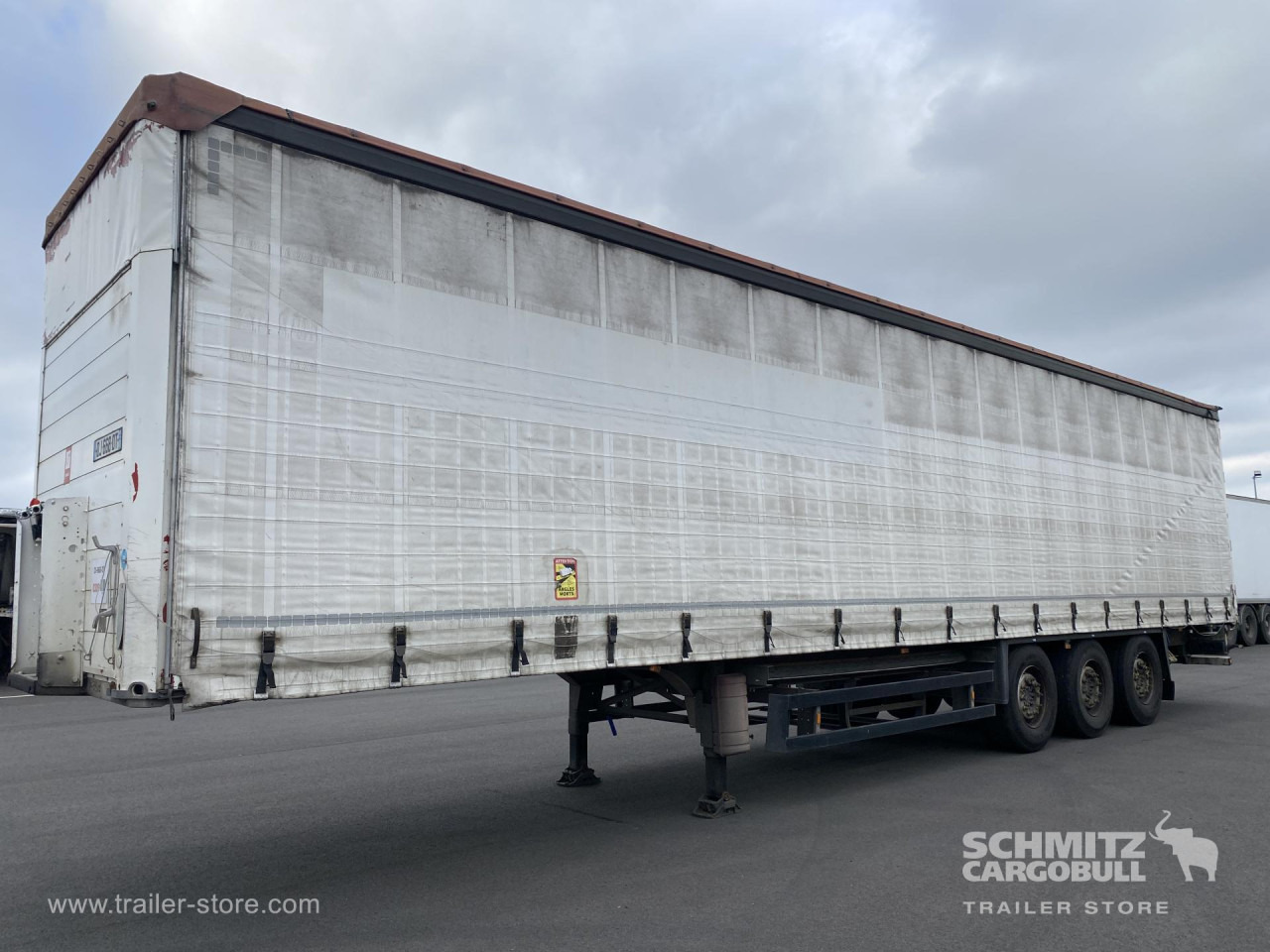 Semi-remorque rideaux coulissants SCHMITZ Curtainsider Standard: photos 8 Semi-remorque rideaux coulissants SCHMITZ Curtainsider Standard: photos 8