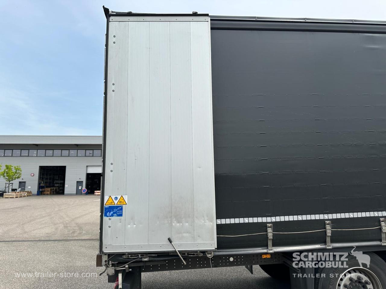 SCHMITZ Curtainsider Standard - Semi-remorque rideaux coulissants: photos 4 SCHMITZ Curtainsider Standard - Semi-remorque rideaux coulissants: photos 4