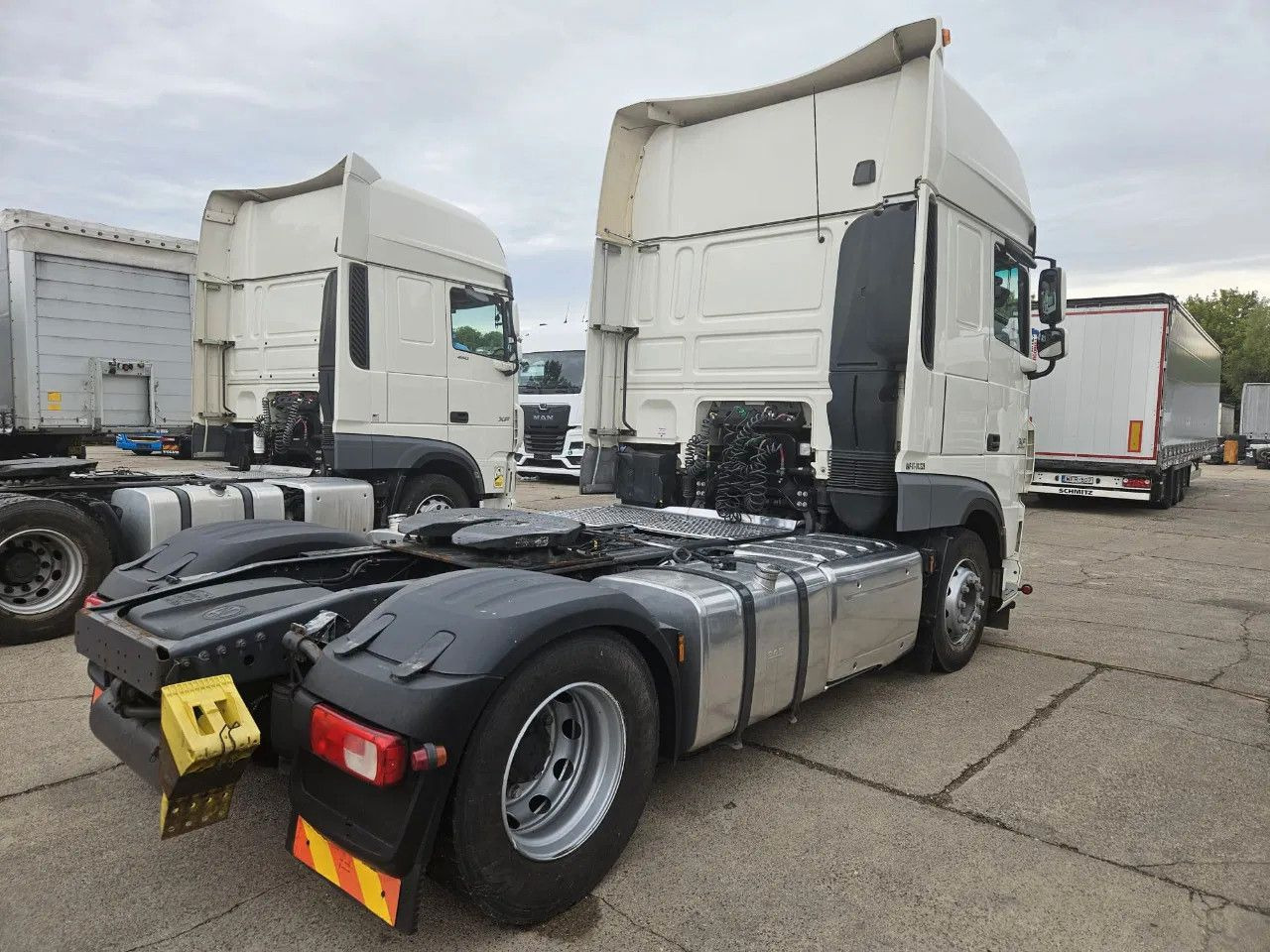 DAF XF 460 SSC, Intarder, New Smart2 Tachograph, Sta - Tracteur routier: photos 4 DAF XF 460 SSC, Intarder, New Smart2 Tachograph, Sta - Tracteur routier: photos 4