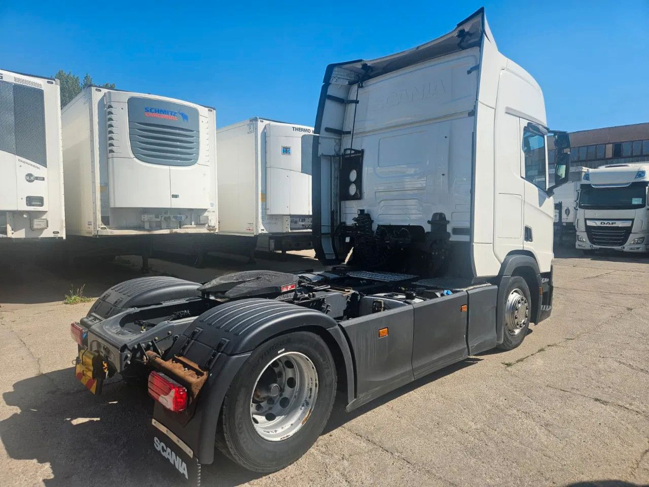 Scania R450 HYVA Hydraulics, Full Spoiler, Digital Disp - Tracteur routier: photos 3 Scania R450 HYVA Hydraulics, Full Spoiler, Digital Disp - Tracteur routier: photos 3