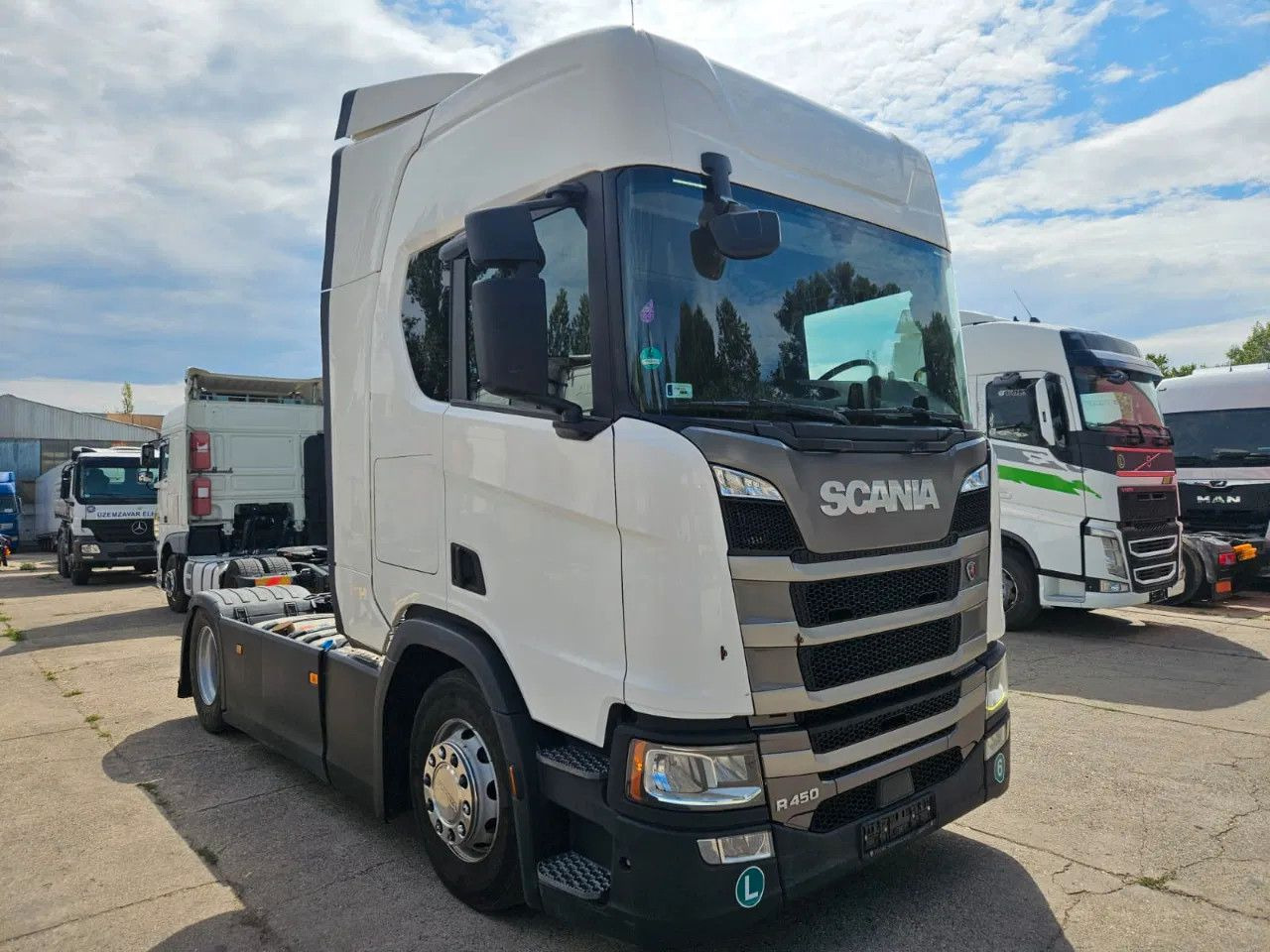 Scania R450 Standklima, 2 fridges, Big Navi, Digital Di - Tracteur routier: photos 2 Scania R450 Standklima, 2 fridges, Big Navi, Digital Di - Tracteur routier: photos 2