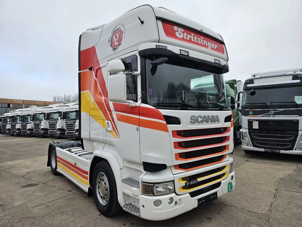 Scania R490 TopLine, Full Spoiler, New G2V2 Tachograph - Tracteur routier: photos 2 Scania R490 TopLine, Full Spoiler, New G2V2 Tachograph - Tracteur routier: photos 2