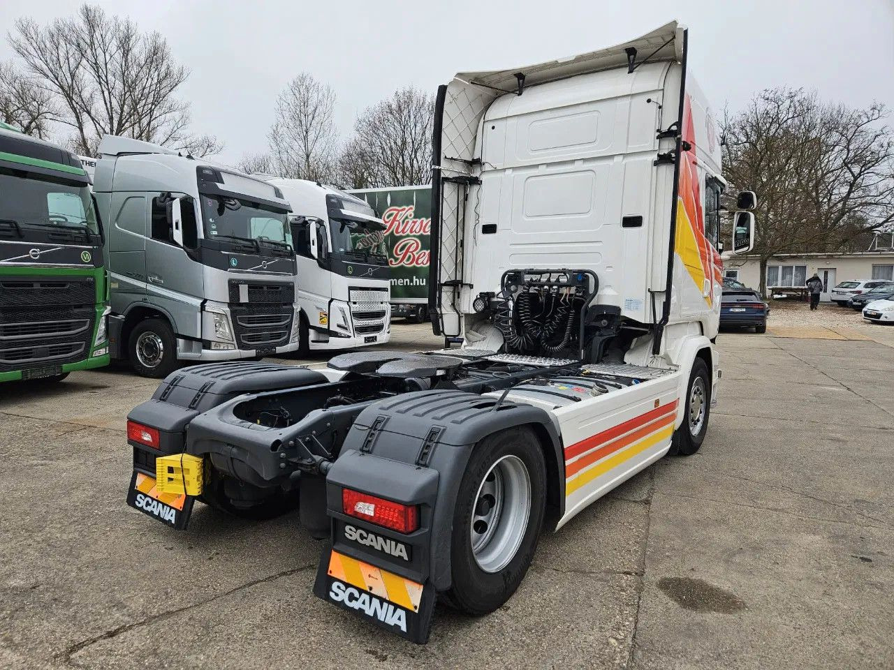 Scania R490 TopLine, Full Spoiler, New G2V2 Tachograph - Tracteur routier: photos 4 Scania R490 TopLine, Full Spoiler, New G2V2 Tachograph - Tracteur routier: photos 4