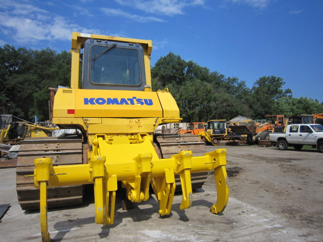 KOMATSU D85PX15 mit 3-Zahn-Ripper - Bulldozer: photos 2 KOMATSU D85PX15 mit 3-Zahn-Ripper - Bulldozer: photos 2