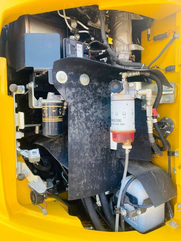 Pelle sur chenille Komatsu pc138us-11eo: photos 11