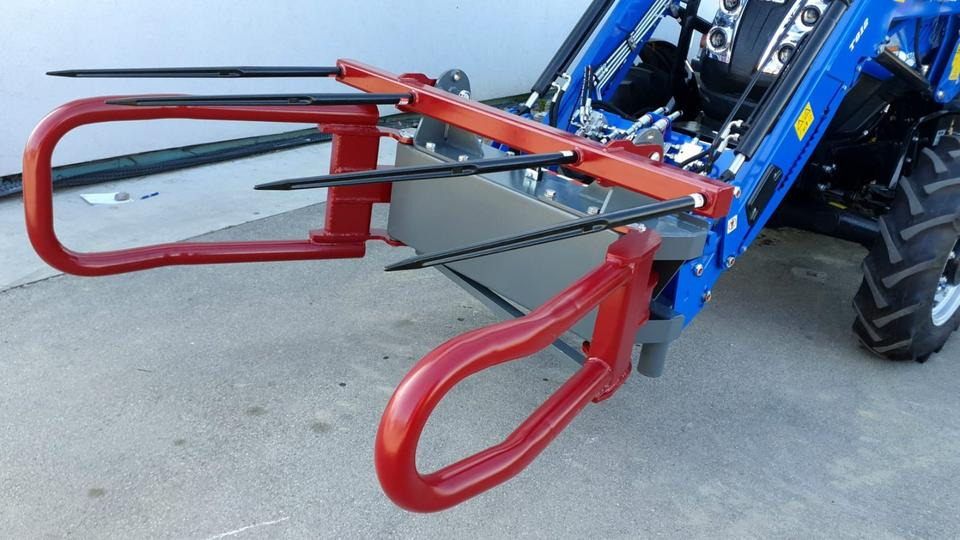 Ballenzange mit Zinken Rundbellenzange Silozange Frontlader Euro - Pinces: photos 1 Ballenzange mit Zinken Rundbellenzange Silozange Frontlader Euro - Pinces: photos 1