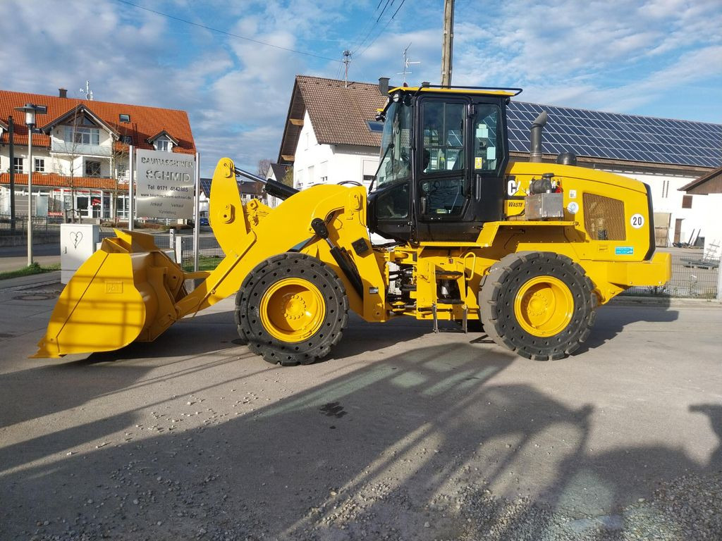 CAT 926M - Chargeuse sur pneus: photos 3 CAT 926M - Chargeuse sur pneus: photos 3