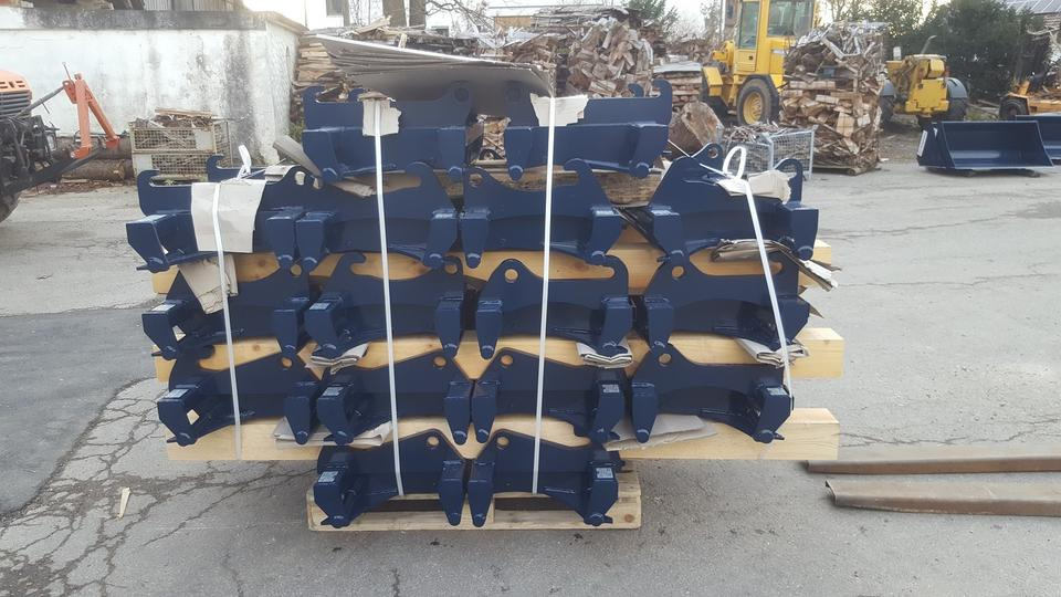 Euroadapter Terex Schäff Yanmar Radlader Euro Schnellwechsler - Attache rapide pour Chargeuse sur pneus: photos 5 Euroadapter Terex Schäff Yanmar Radlader Euro Schnellwechsler - Attache rapide pour Chargeuse sur pneus: photos 5
