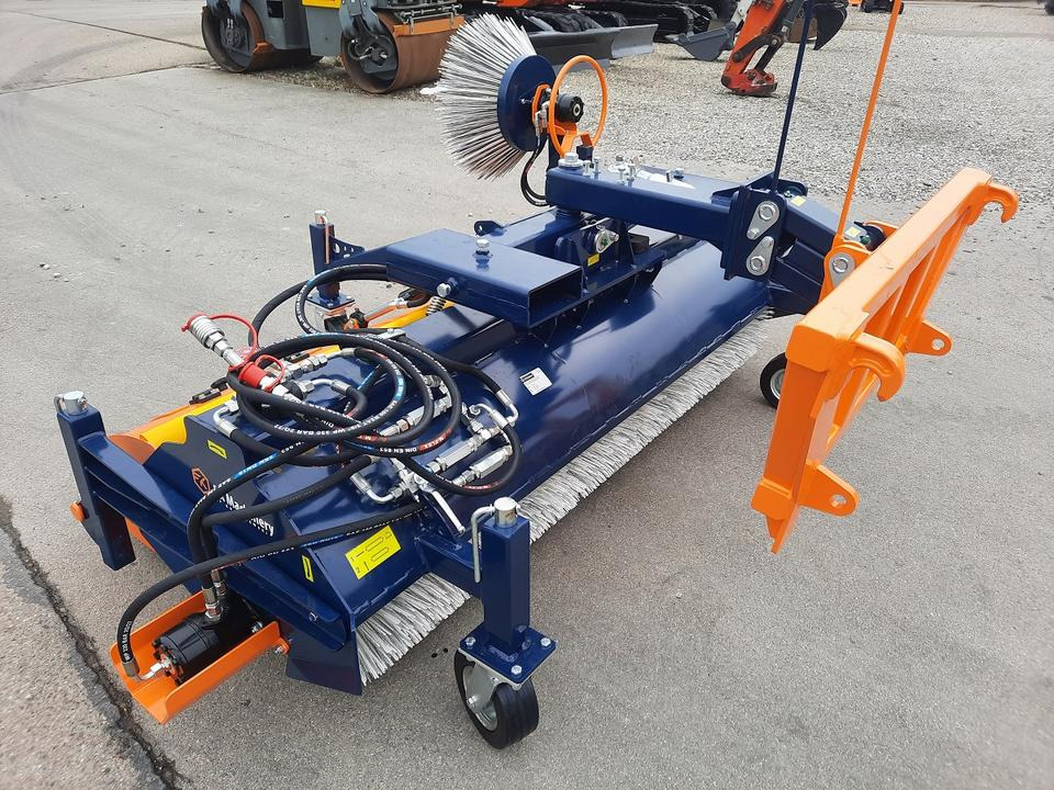 Kehrmaschine 1,2m bis 2,8m Schlepper Radlader Teleskoplader - Brosse: photos 5 Kehrmaschine 1,2m bis 2,8m Schlepper Radlader Teleskoplader - Brosse: photos 5